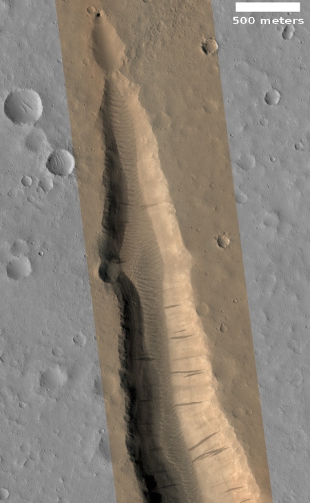 PIt at head of canyon in Kasei Valles