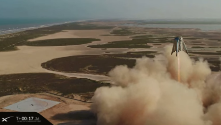 Starhopper in flight