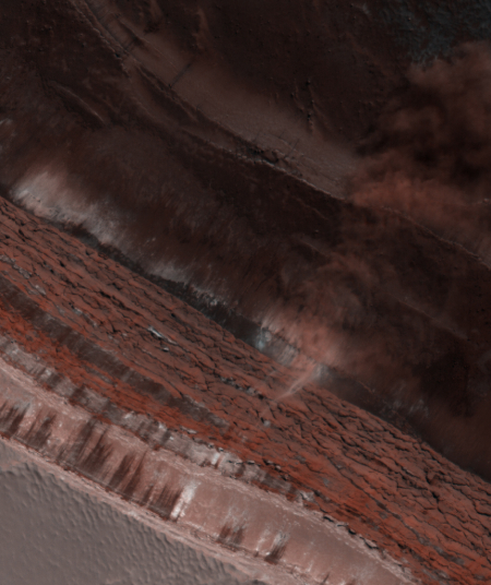 Avalanche on-going at the edge of Mars' north pole icecap