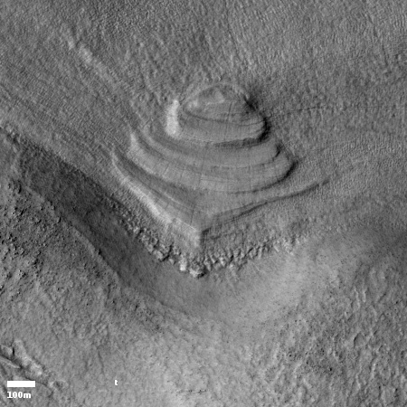 Fallen wedding cake on Mars