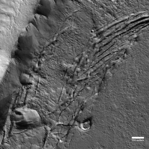 Slumping slopes on Mars