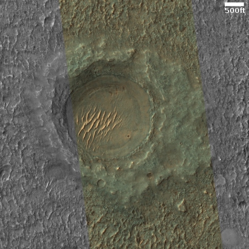 Equatorial crater with glacial features?