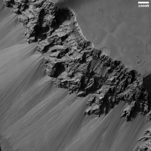 A strange Martian cliff