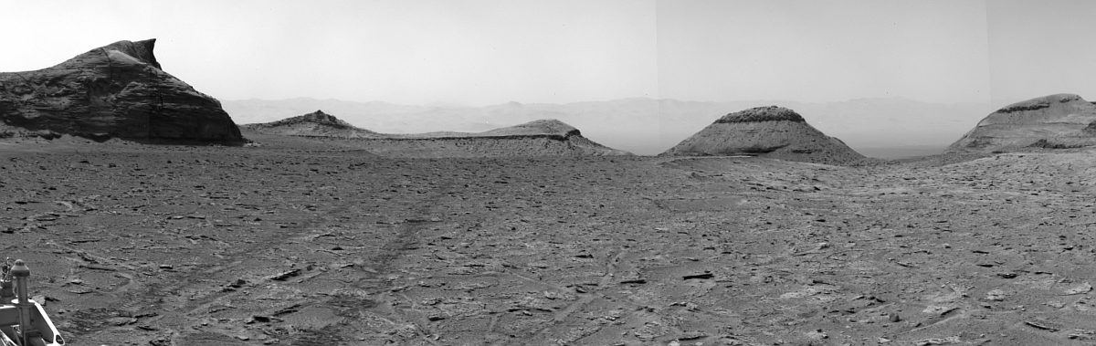 Panorama by Curiosity, looking back