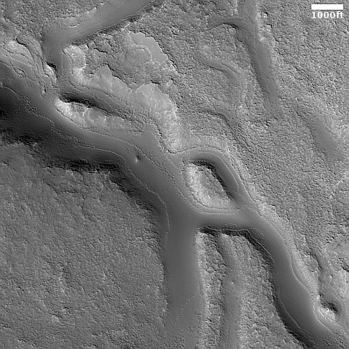 A glacial river on Mars