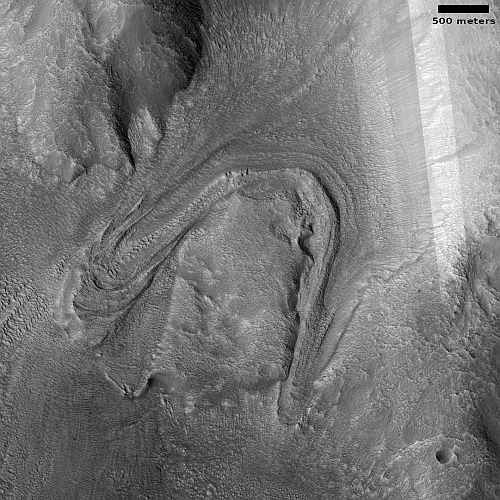 Giant glaciers in the northern Martian mid-latitudes