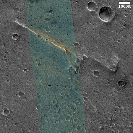 Tiny ridge in Martian lowlands
