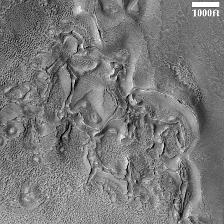 Broken Martian ice sheets?