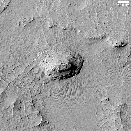 An Isolated mesa on Mars