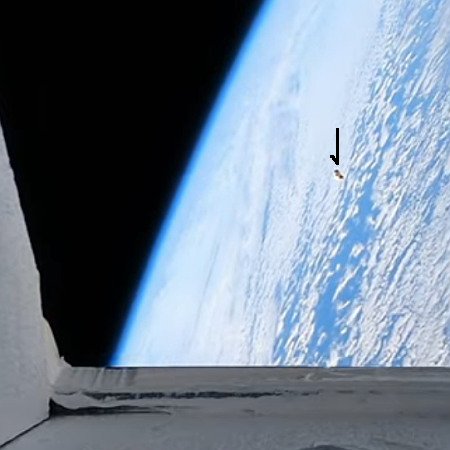 Other satellite passing under Varda's capsule