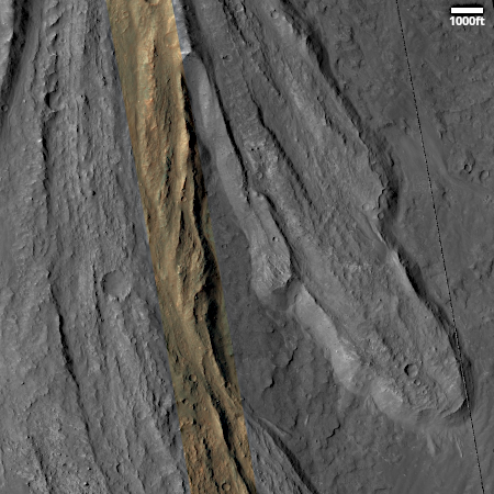 A ten mile long avalanche on Mars