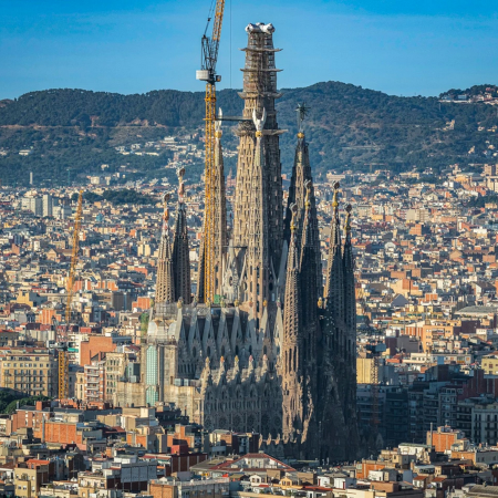 The Basilica towering over Barcelona