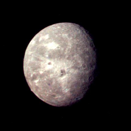 Oberon, as seen by Voyager-2