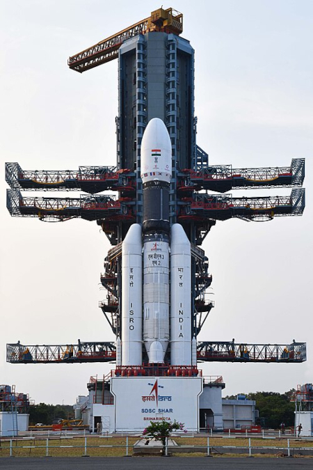 LVM3 launching a set of OneWeb satellites in 2022
